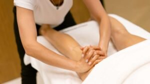 Why Do Women in Lutyens Delhi Prefer Discreet In-Home Wellness Experiences?